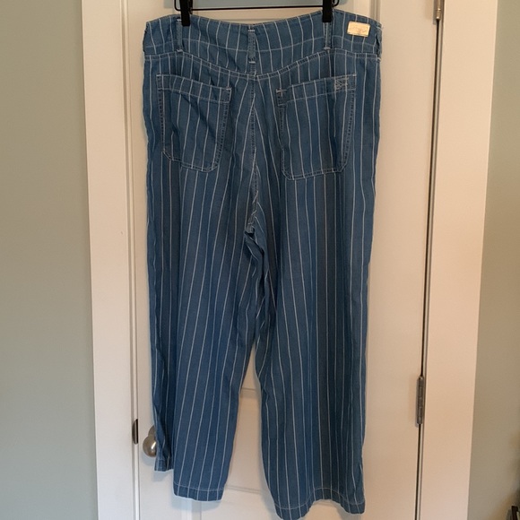Seven7 Wide Leg Striped Jeans - Picture 3 of 7